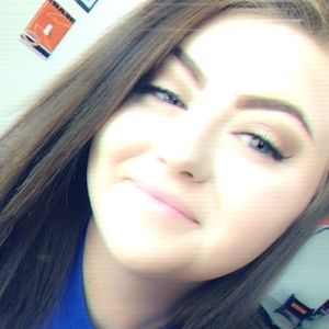 Meet your Posher, Cecilia